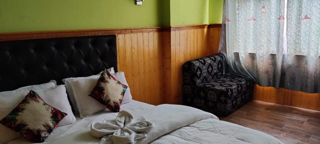 WhatsApp Image 2025-07-30 at 12.05.09 PM (1)