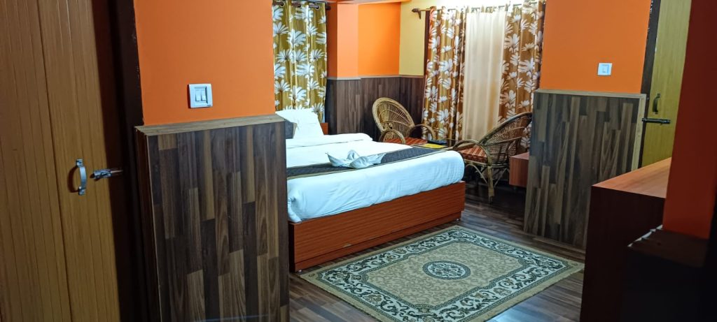 WhatsApp Image 2025-08-27 at 5.40.32 PM (2)