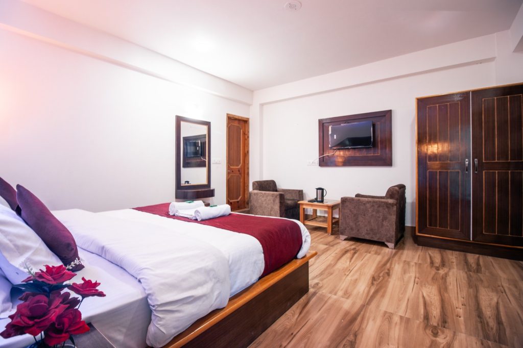 WhatsApp Image 2025-09-01 at 9.10.14 PM (2)