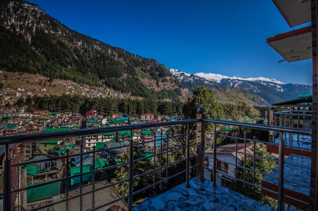 WhatsApp Image 2025-09-01 at 9.10.18 PM (1)