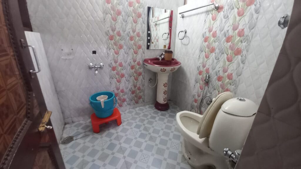 WhatsApp Image 2025-09-11 at 9.18.04 PM