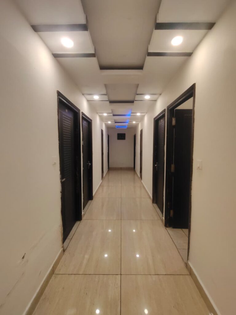 WhatsApp Image 2025-09-18 at 12.22.21 PM (1)