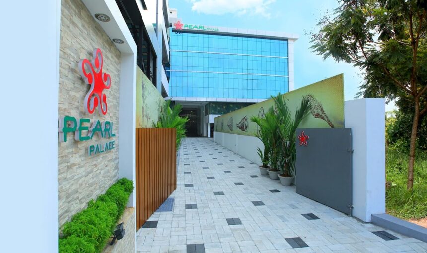 Hotel Pearl palace cochin (Associated DLX Properties)