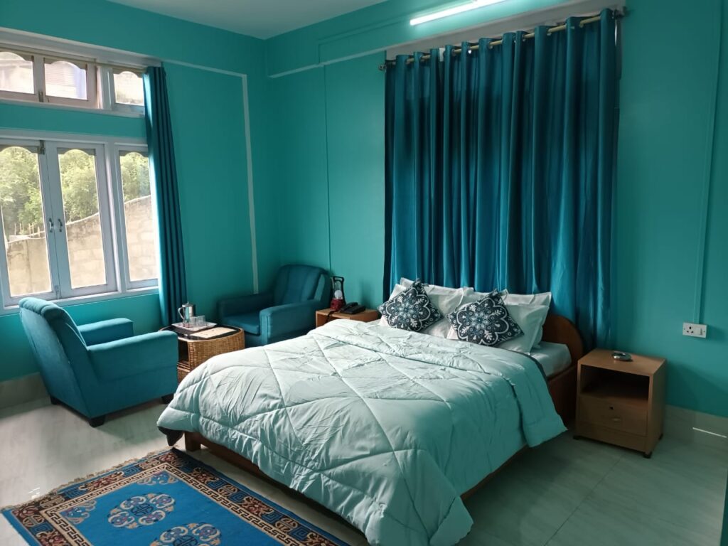 WhatsApp Image 2025-10-15 at 6.46.54 PM (1)