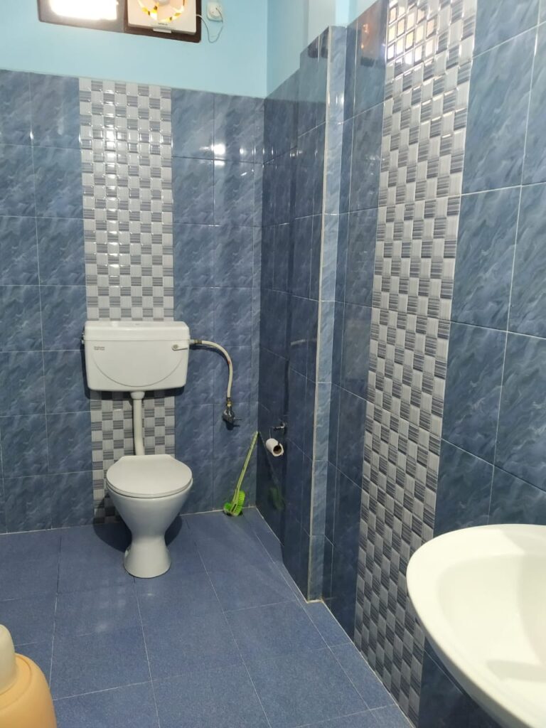 WhatsApp Image 2025-10-15 at 6.48.23 PM (2)