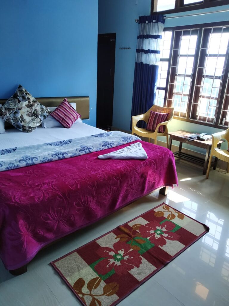 WhatsApp Image 2025-10-15 at 6.48.26 PM (1)